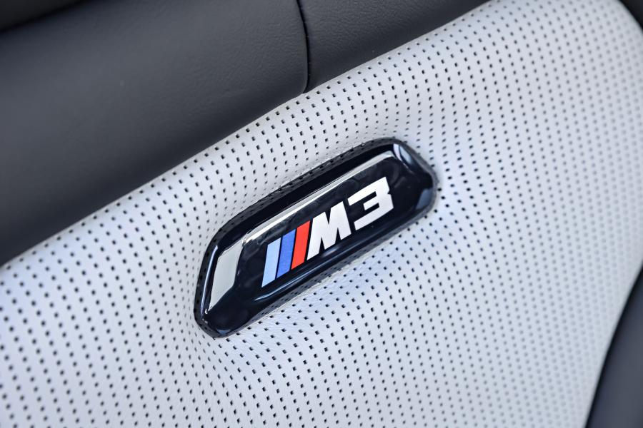 Детали интерьера BMW M3 CS (F80) 2018 года  (WW) (фото 88 из 94)